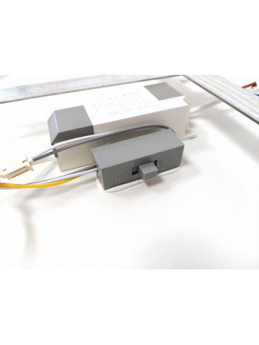 Plafon LED 28W Kwadratowy Złoty CCT 3000K/4000K/6000K 50x50cm Abruzzo Angelo ABR-PLK-28W-50CM-CCT