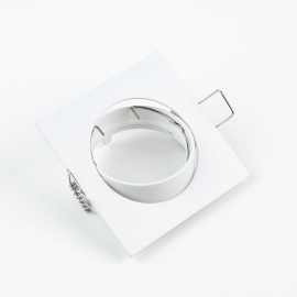 Spot PARIL White EDO777319
