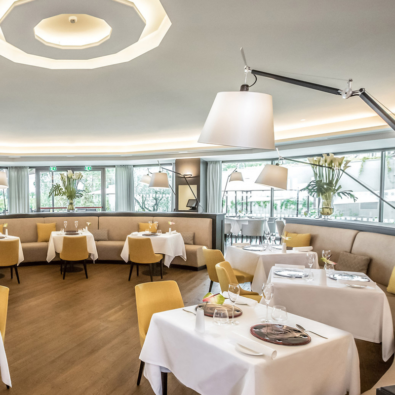 Lampa podłogowa TOLOMEO MEGA 36