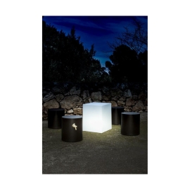 Stół solarny LED CUBY 3186