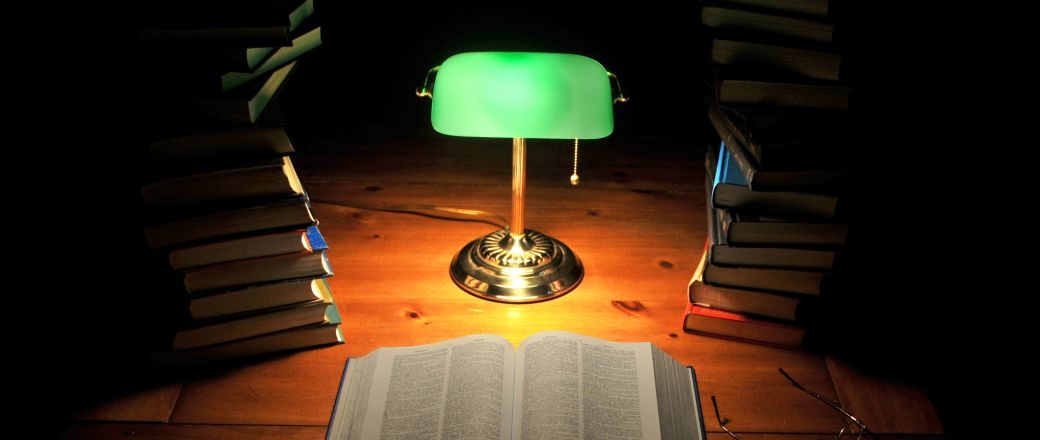 Lampa biurkowa do Twojego gabinetu